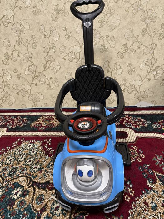 Продаётся детская машина