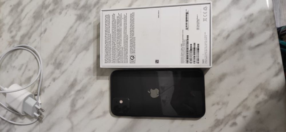 Продам айфон 11,128гб новый