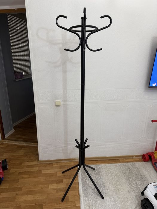 вешалка напольная
