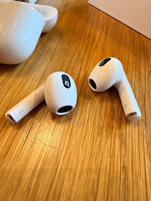 Casti Airpods 3