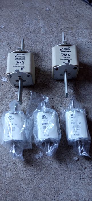 Продам новые предохранители