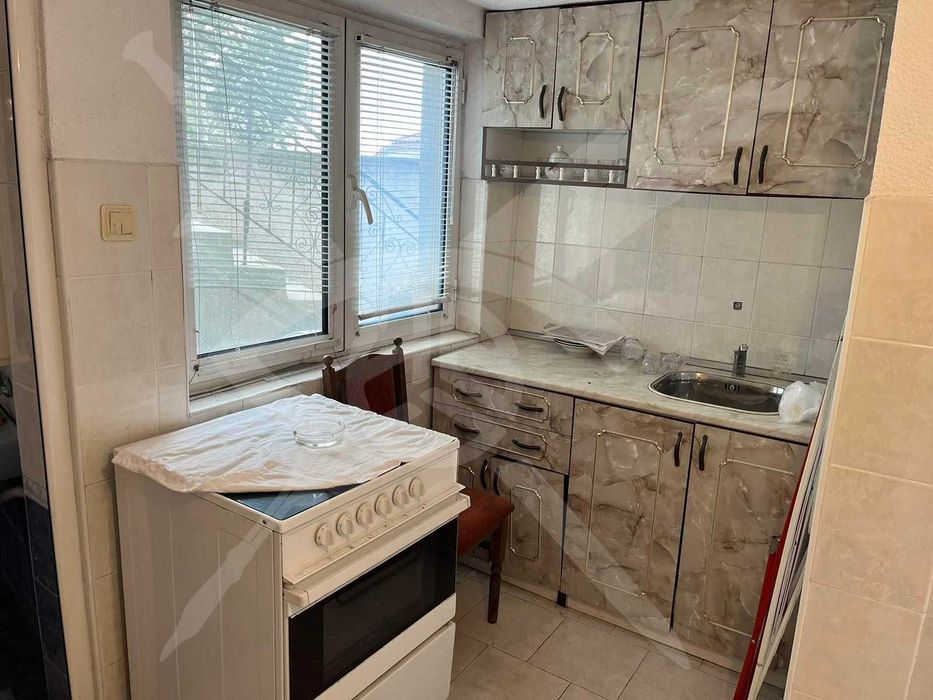 Продава се Къща в Пловдив, Център - 80 кв.м за 2063 €/кв.м - Снимка #8