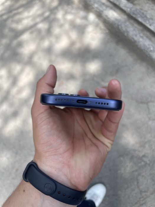 iPhone 17 pro 256 blue