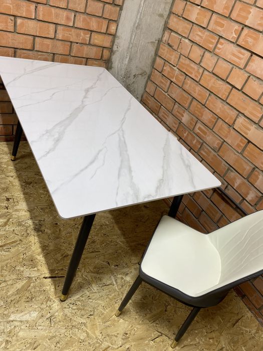 Продам стол со стульями