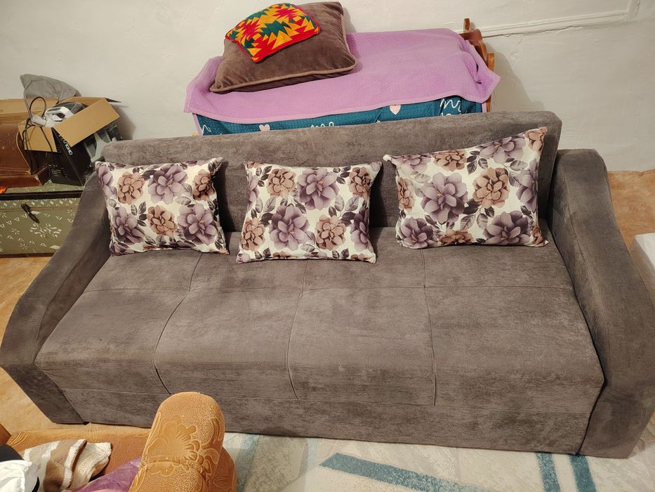 Продаётся диван тахта