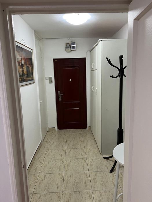 Garsoniera de  inchiriat  Bl Brâncoveanu