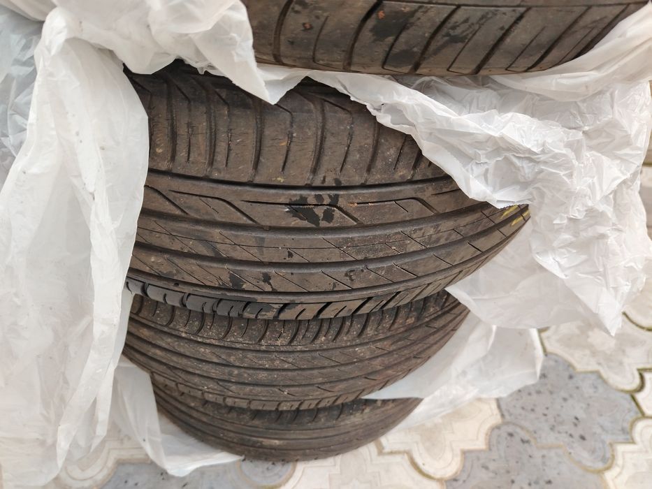 Cauciucuri  bridgestone 225/45/17