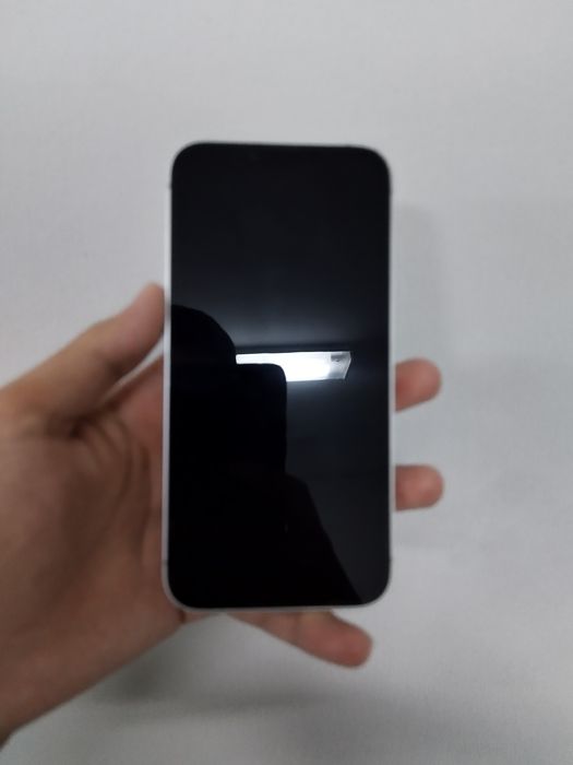 Iphone 16e в идеальном состоянии 128GB 90% СРОЧНО