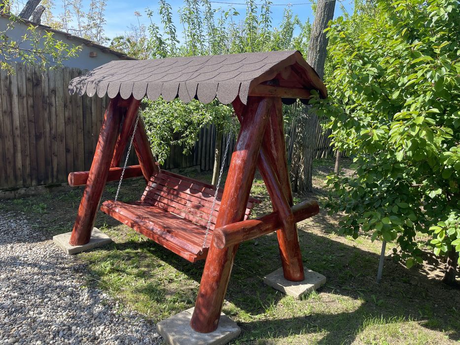 Leagăn  din lemn masiv / balansoar