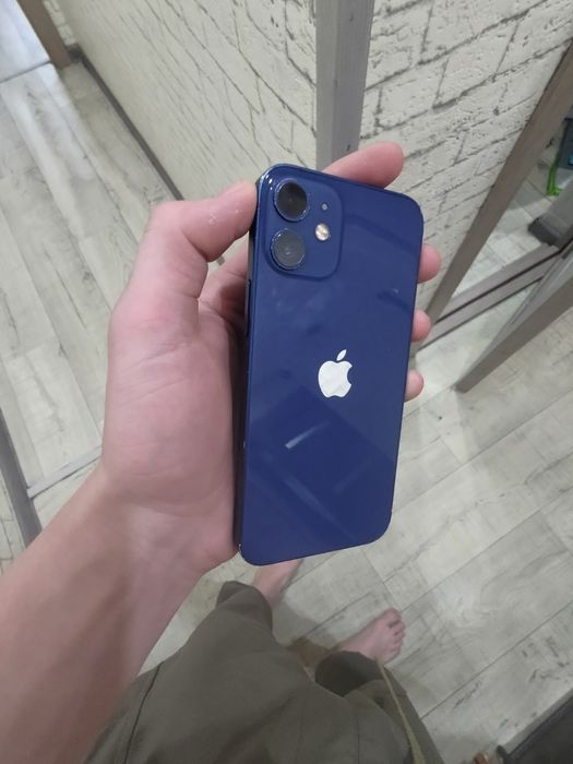 Продам или обменяю iPhone 12 mini