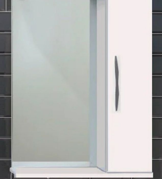 Шкаф навесной с зеркалом в ванну