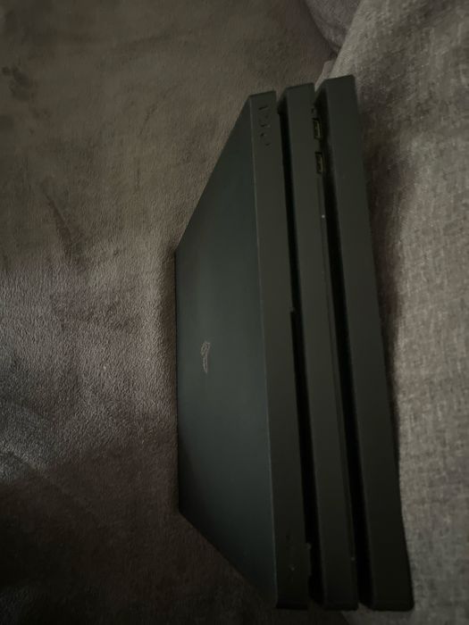 PS 4 pro с игри