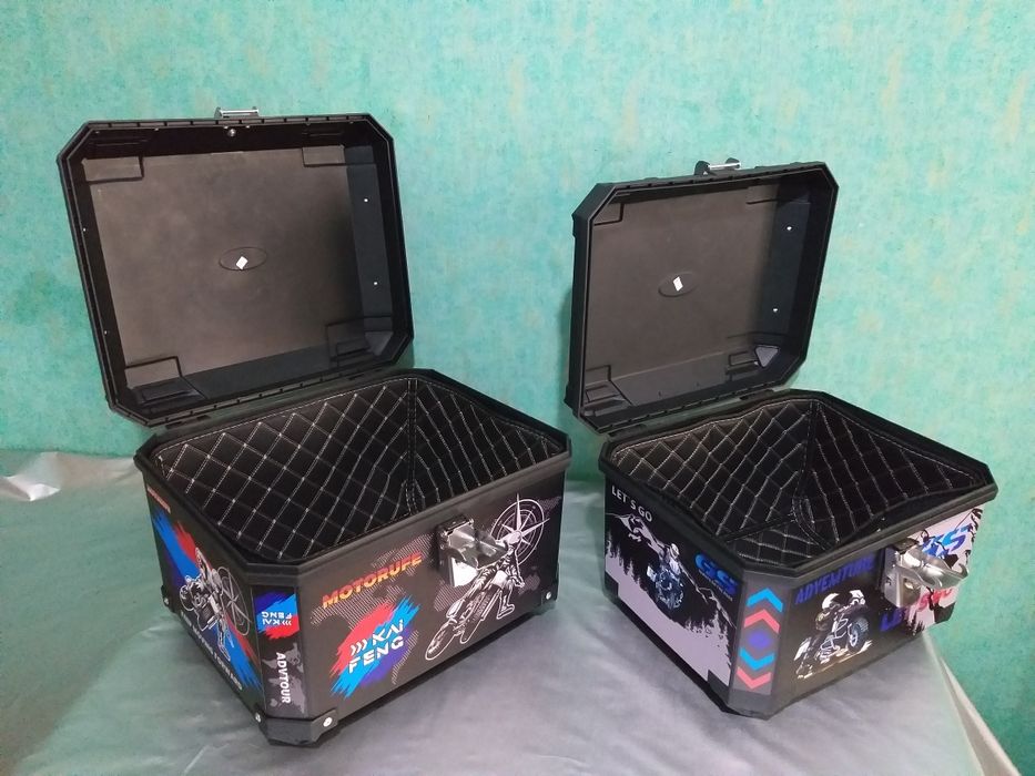 Продаётся кофры для мото скутеров  НОВЫЙ.
