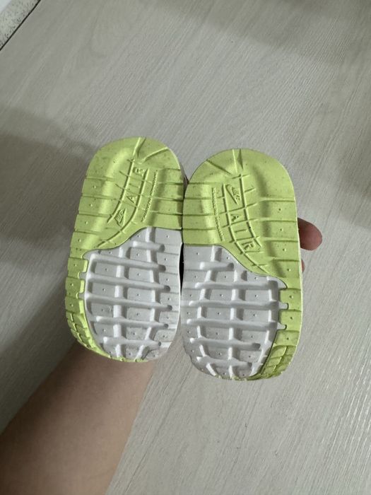 Десткая обувь nike раз 18