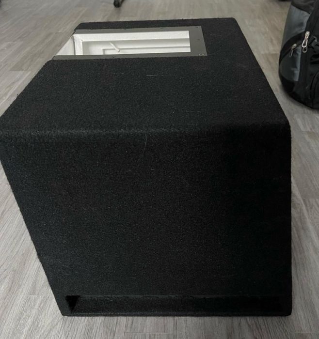 Сабвуфер JBL Буфер для авто
