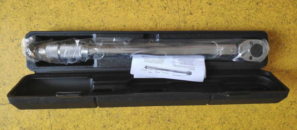 Микрометричен Динамометричен ключ 40-210 N-m