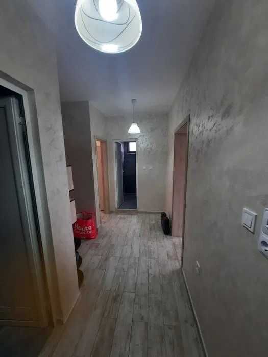 Дава се под наем Тристаен апартамент в София, Кръстова вада - 118 кв.м за 750 € - Снимка #6