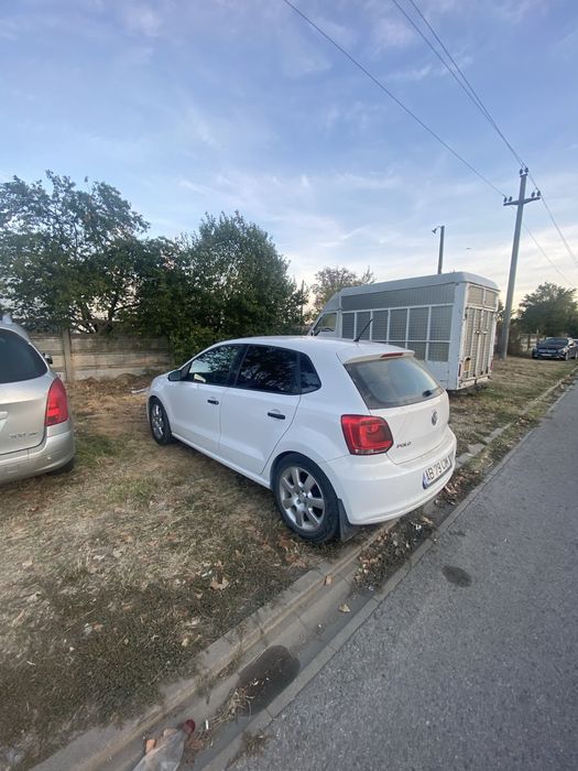 VOLKSWAGEN Polo 0 — imagine 3