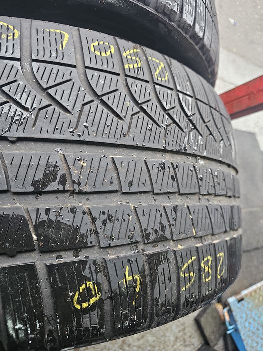 285 40 20 m+s pirelli