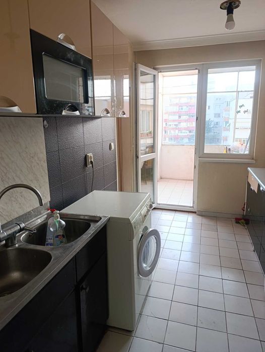 Дава се под наем Четиристаен апартамент в София, 7-ми 11-ти километър - 110 кв.м за 724.2 € - Снимка #1