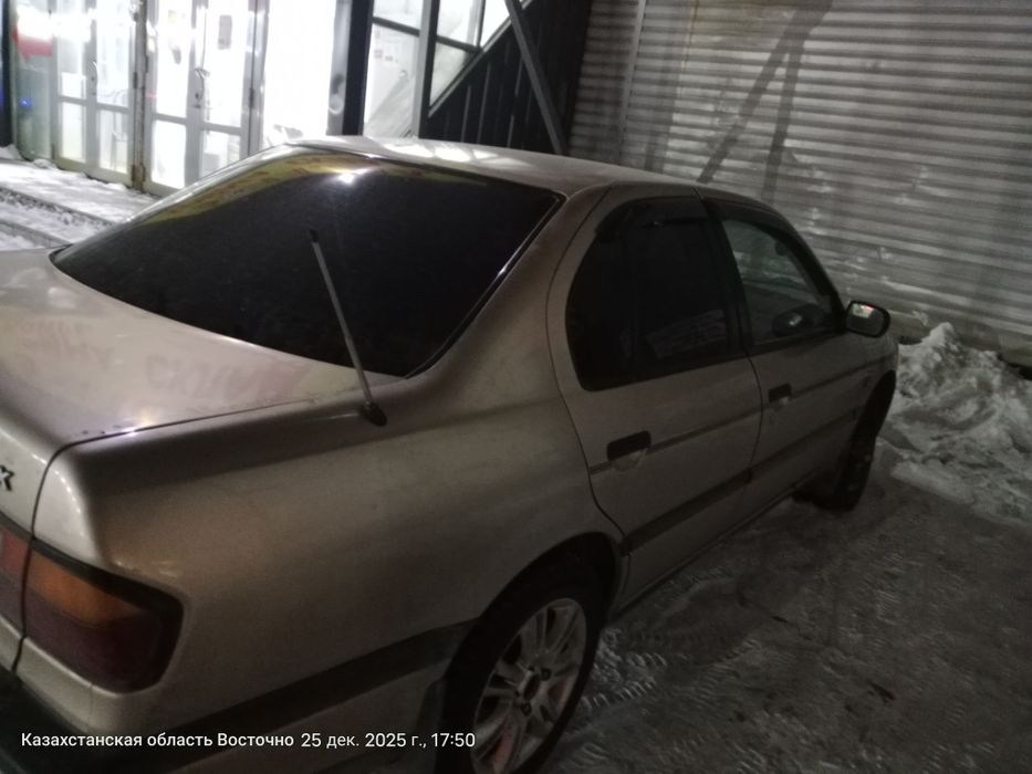 Продам Ниссан примера.