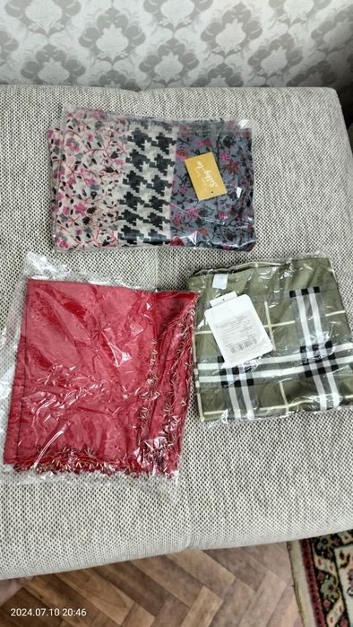 Продам новые женские платки