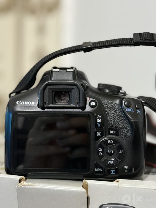 Canon EOS 2000D kit 18-55 obektiv