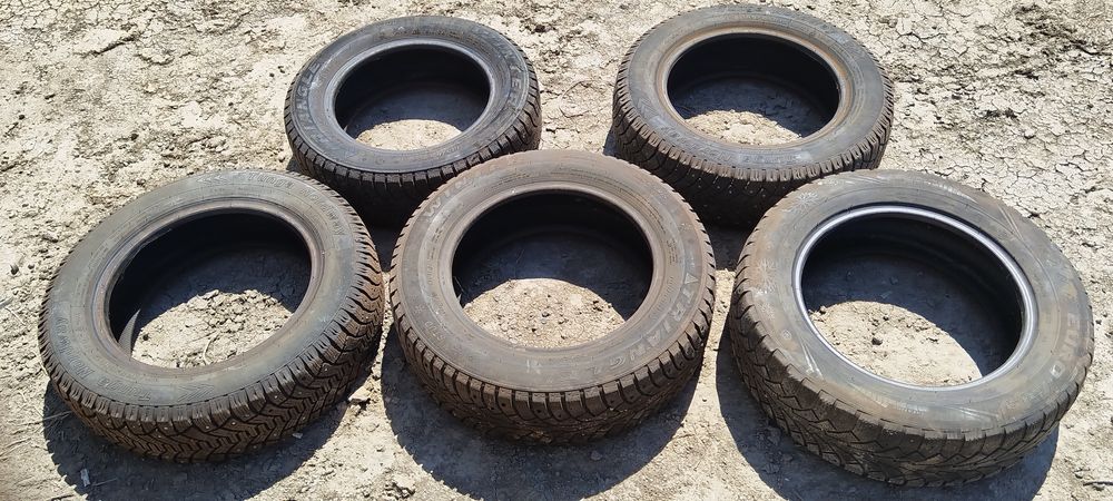 Зимные шины 185/65/R15