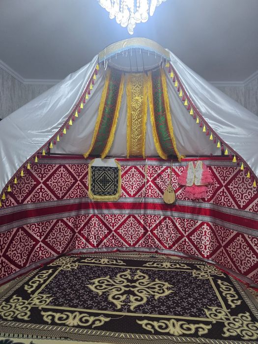 Жарты киіз үй  сатылады