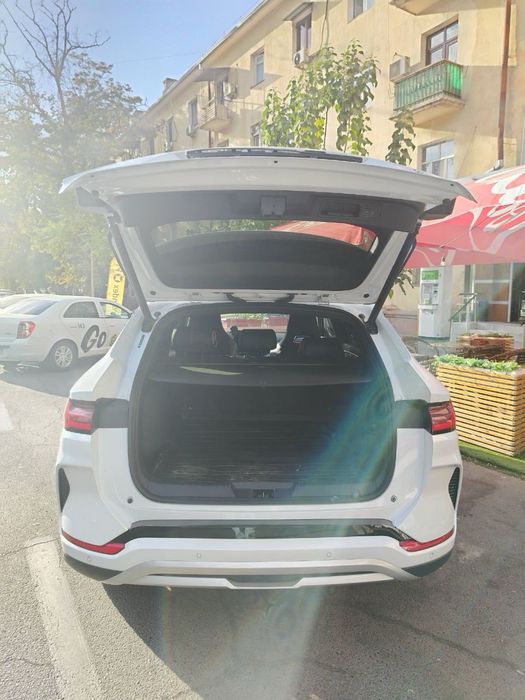 BYD Song Plus EV Champion2023 год