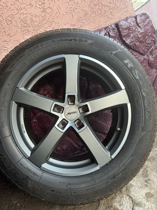 Диски R18 на BMW, Honda (5*120)