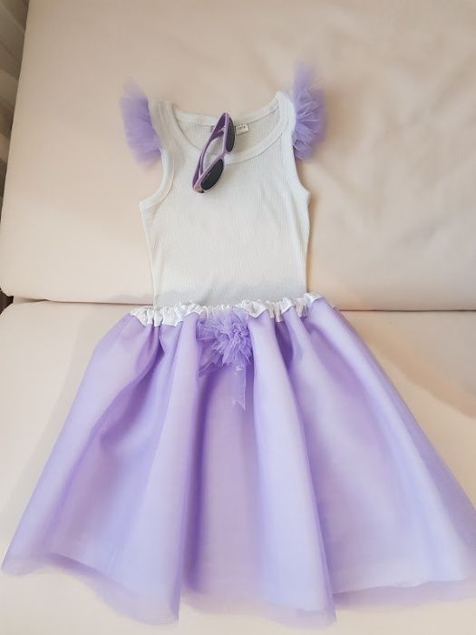 Set tutu si maieu 122/128 cm +la alegere set accesorii sau ochelari