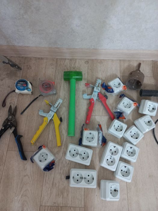 Барлығын 15 мыңға сатамын