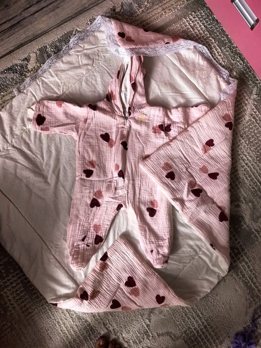 Продам конвертик на выписку