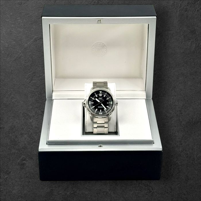 IWC Aquatimer Automatic Black Dial Steel мъжки часовник