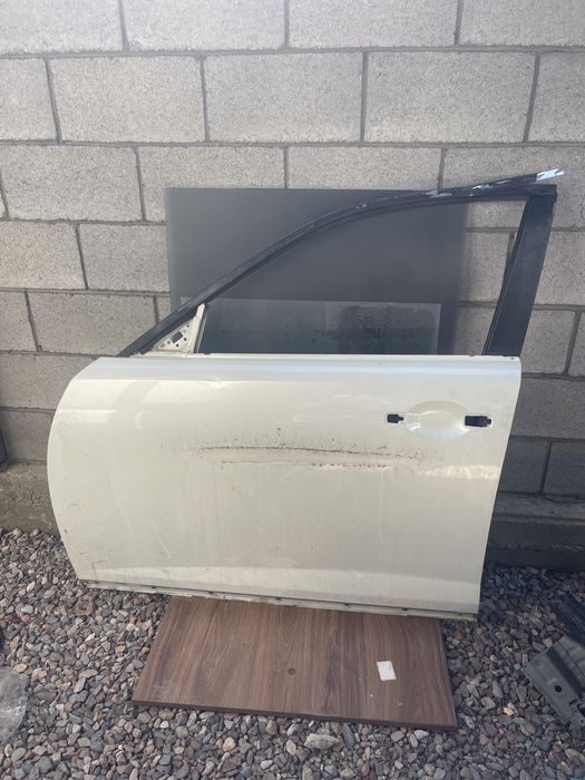 Дверь от инфинити фх 35