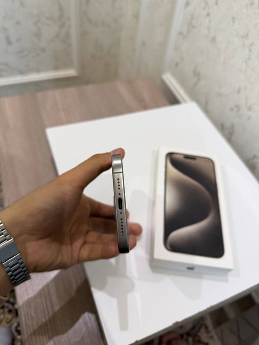 Продаю iPhone 15 Pro Max 256 GB в отличном состоянии.
Телефон полность