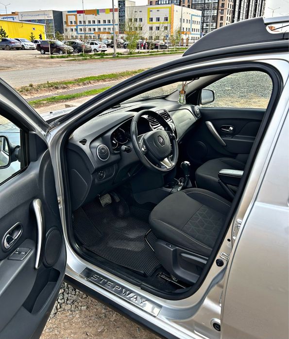 Renault Sandero/2018г/Автомат/Stepway/KZ-учет