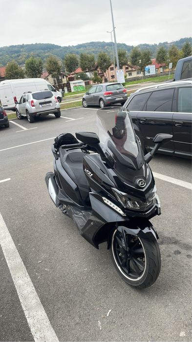 Scuter DAELIM XQ125 2021