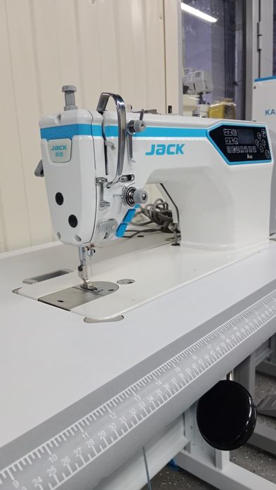 Jack A4B Швейная машина