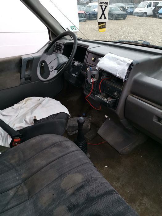 Volkswagen T4 2.4D На Части!!!