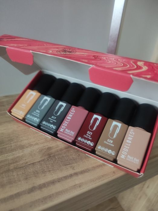 Комплект цветни гел лакове