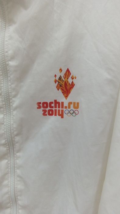 Продам ветровку Олимп игр 2014 года Sochi.ru