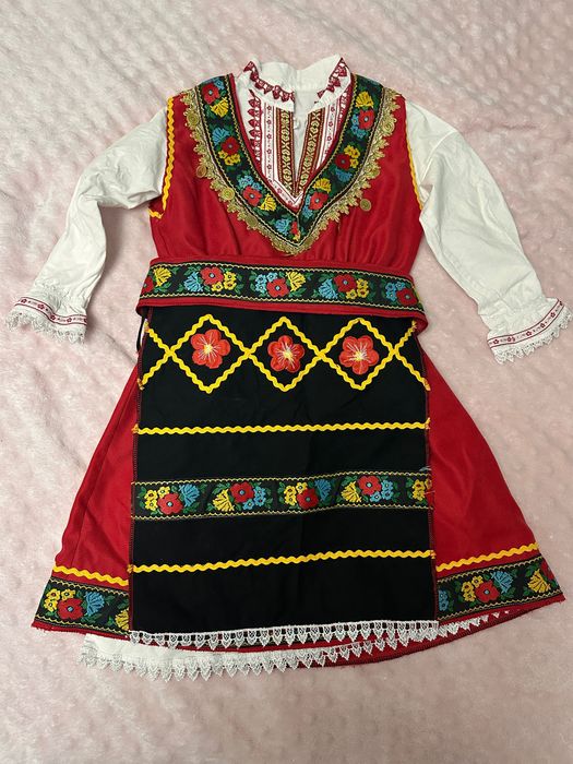 Детска народна носия