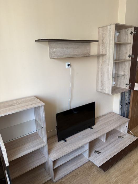 Модулна Холна Секция