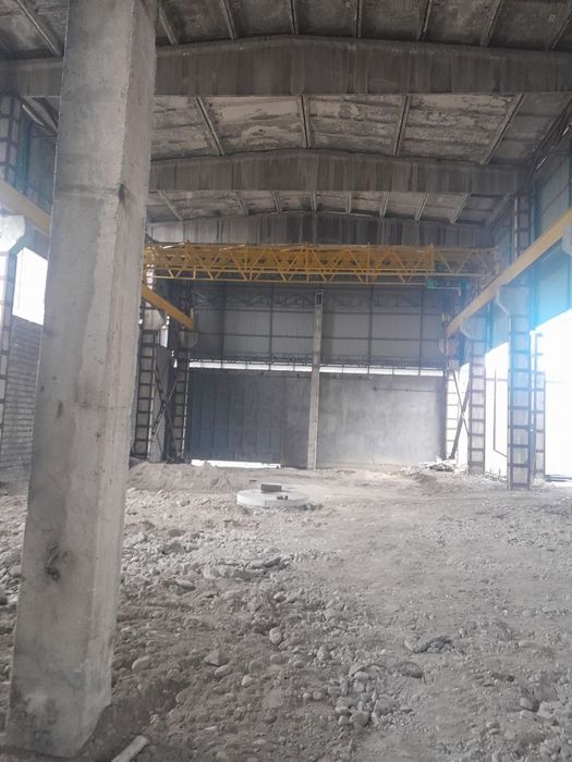 Продам  база 30 соток  2000м2 помещение Бектемир