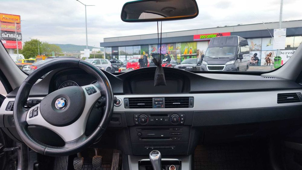 BMW Seria 3 E90 318i 2.0 (Benzină) , 129 cp , an 2006