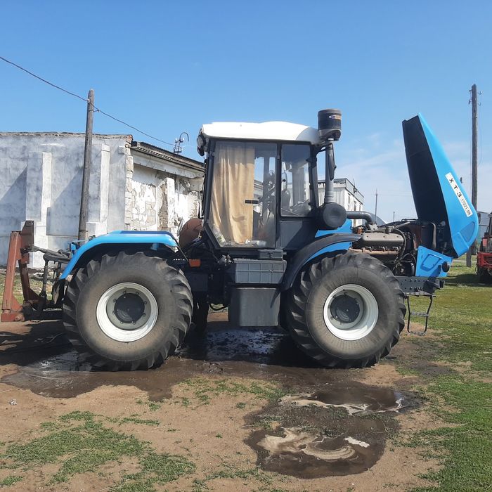 Хтз 17221. Т- 150