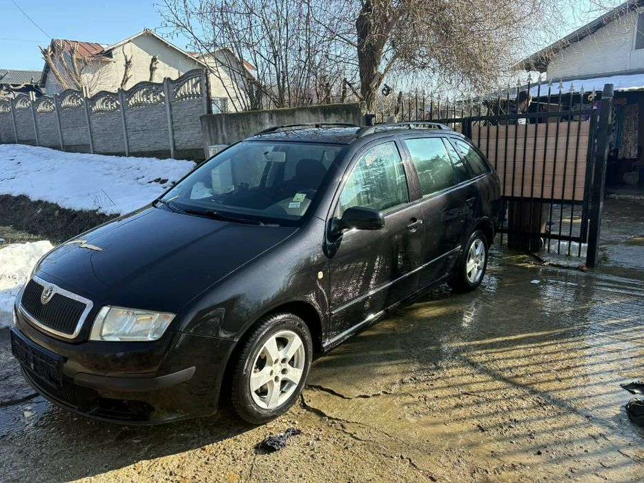 Dezmembrez skoda fabia 1.4i 1.6i