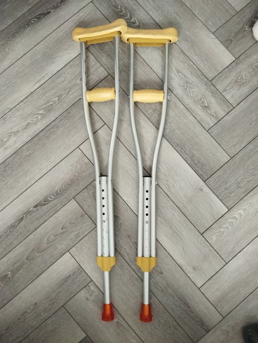 Костыли детские.